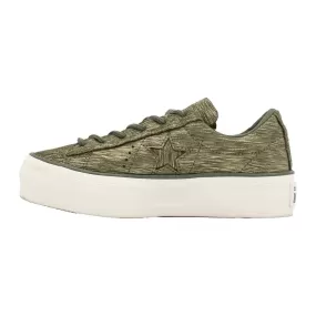 Converse One Star Low Top Sneakers