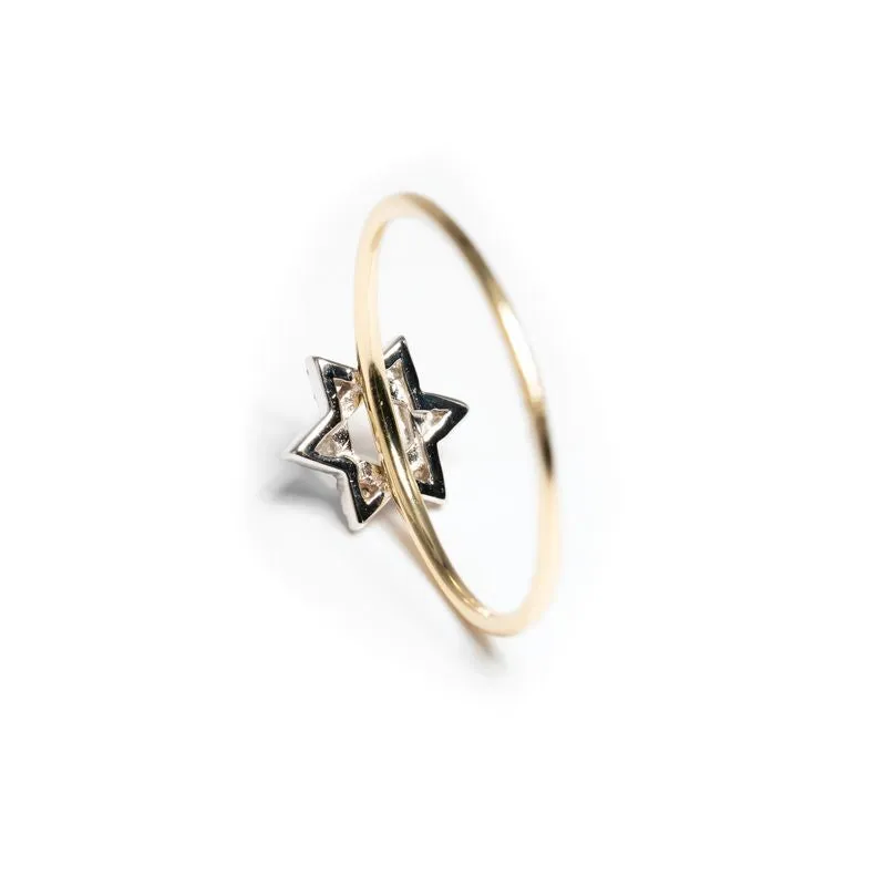 DELICATE JEWISH STAR OF DAVID RING