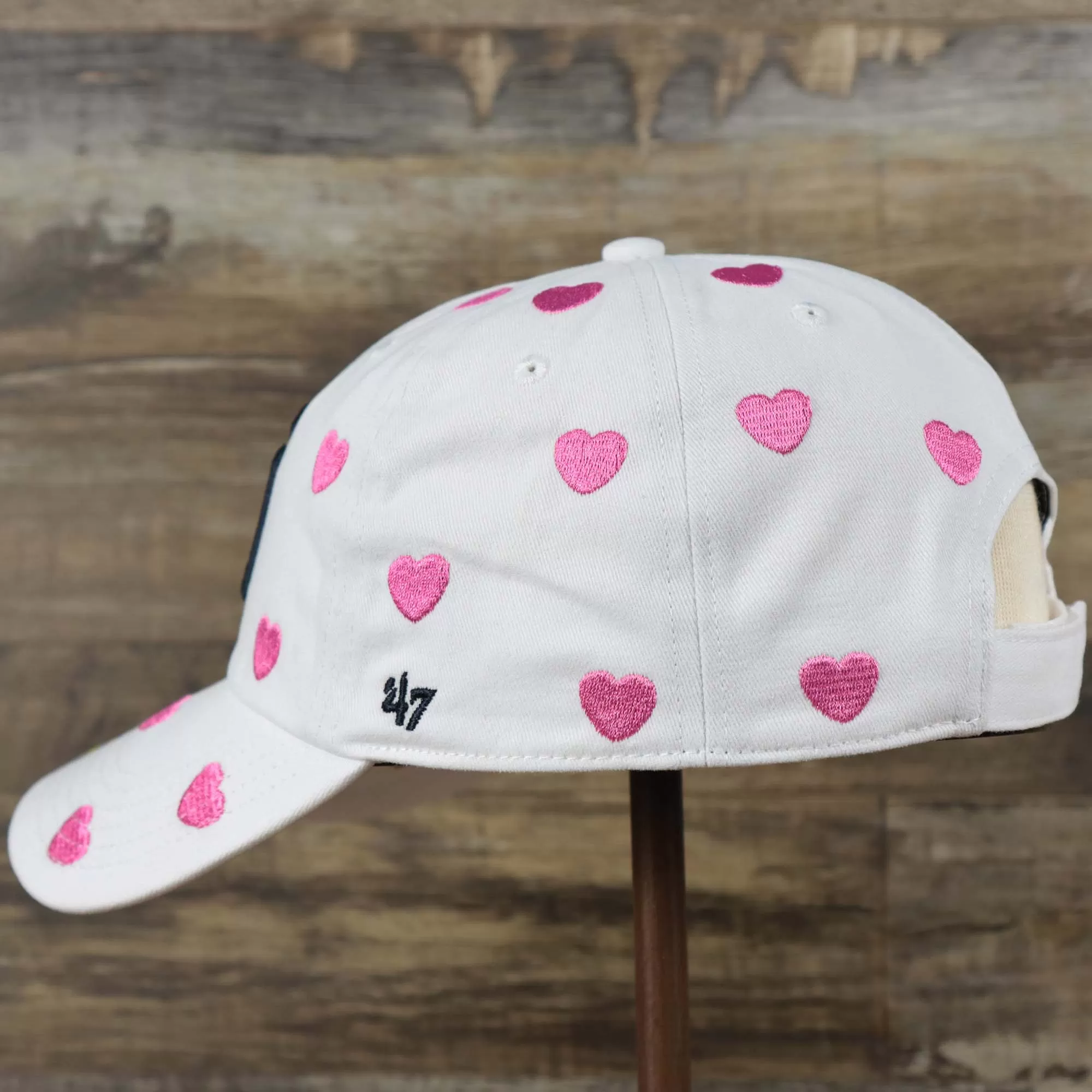 Kid’s New York Yankees Hearts All Over Dad Hat | White Youth Dad Hat