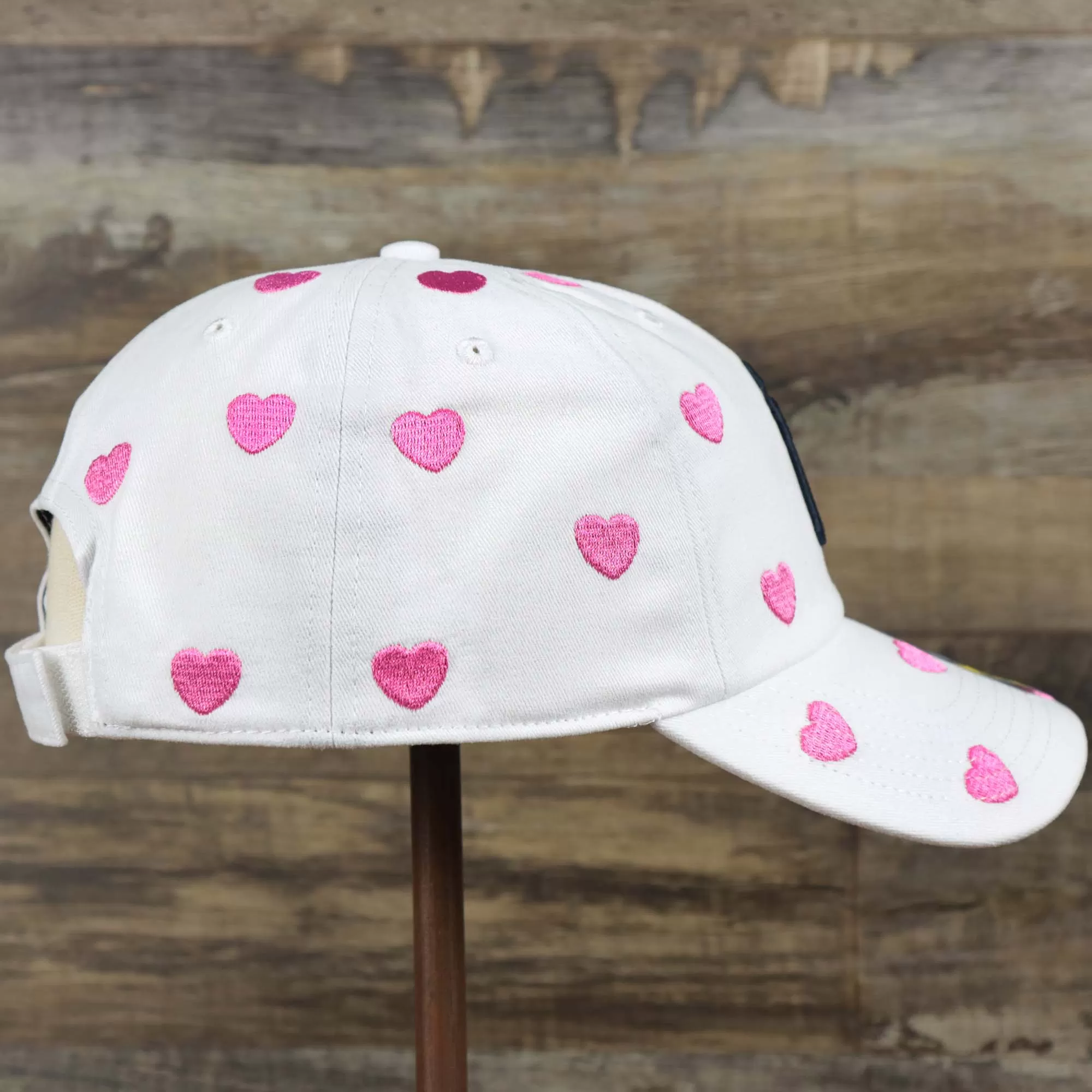 Kid’s New York Yankees Hearts All Over Dad Hat | White Youth Dad Hat