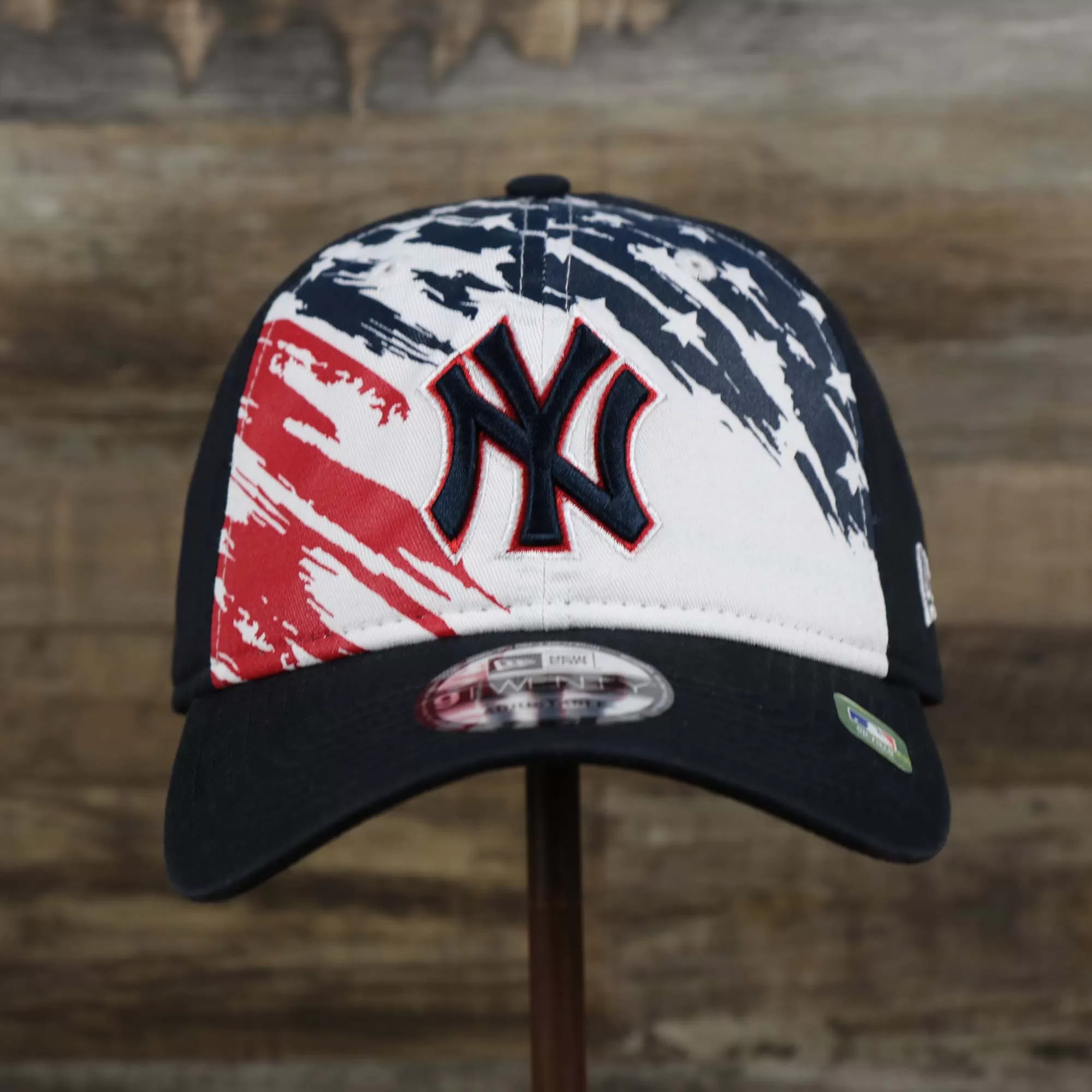 New York Yankees 2022 4th of July Stars And Stripes 9Twenty Dad Hat | Navy 9Twenty