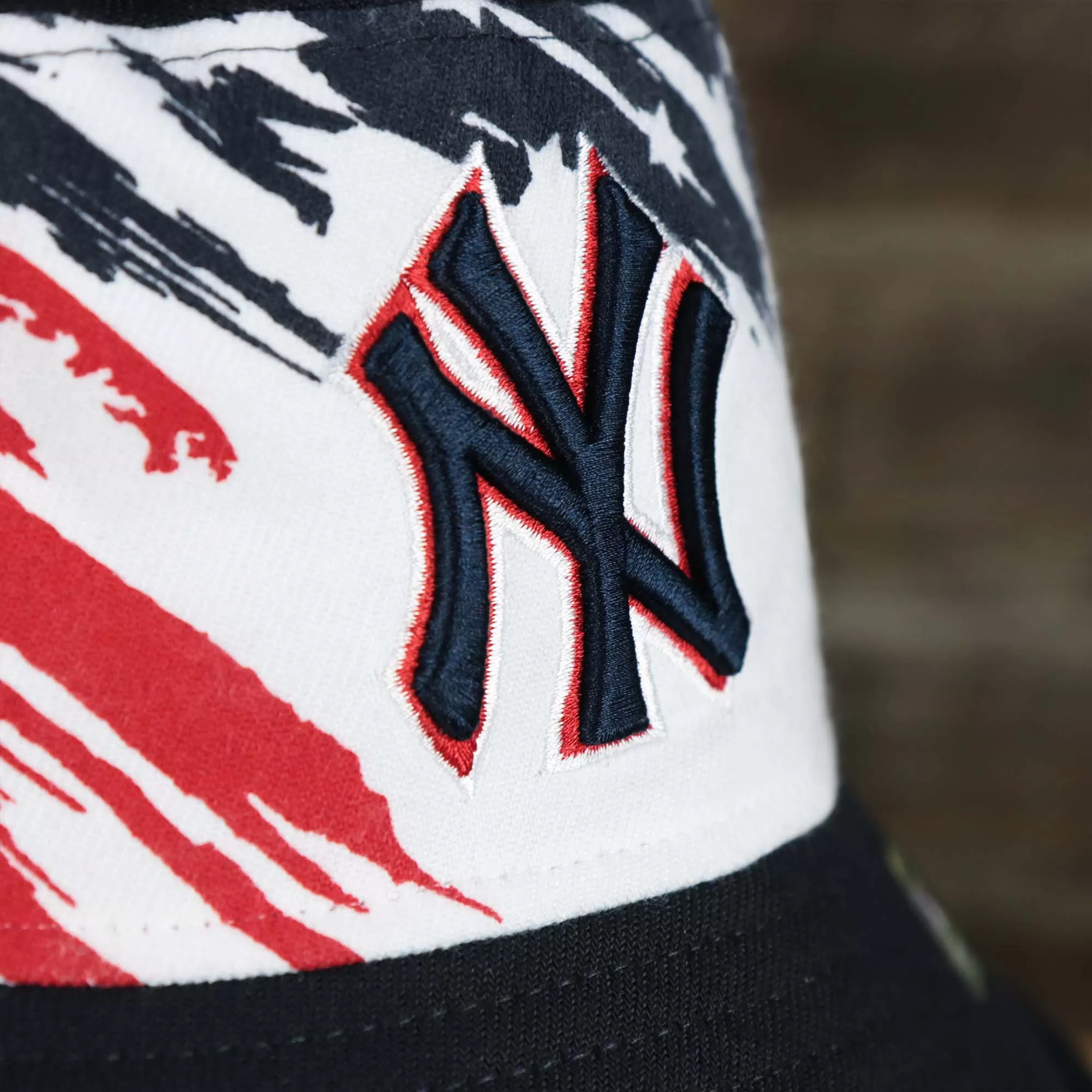 New York Yankees 2022 4th of July Stars And Stripes Bucket Hat | Navy Bucket Hat