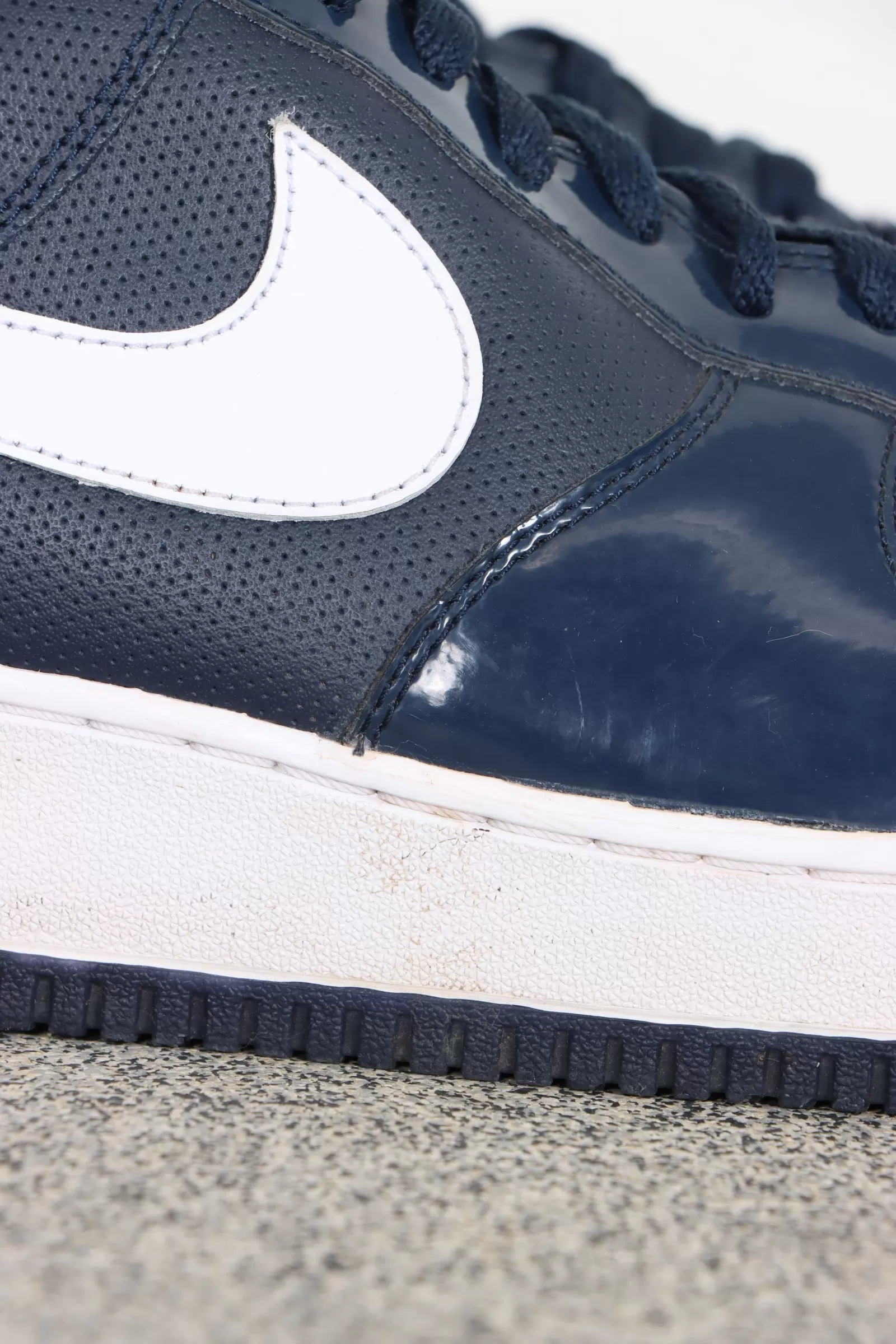 NIKE Air Force 1 'Midnight Navy' Patent Low Sneakers (14)