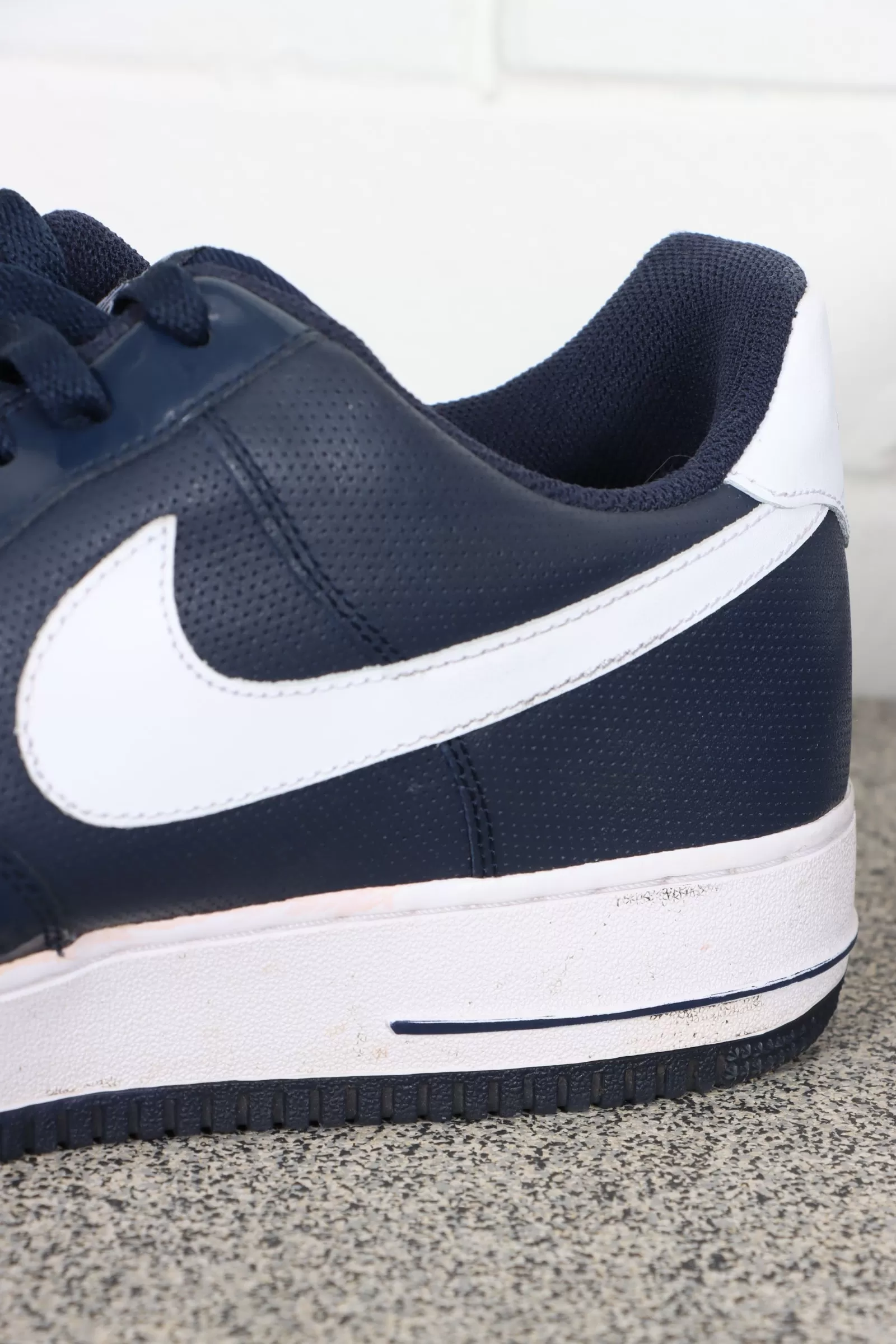 NIKE Air Force 1 'Midnight Navy' Patent Low Sneakers (14)