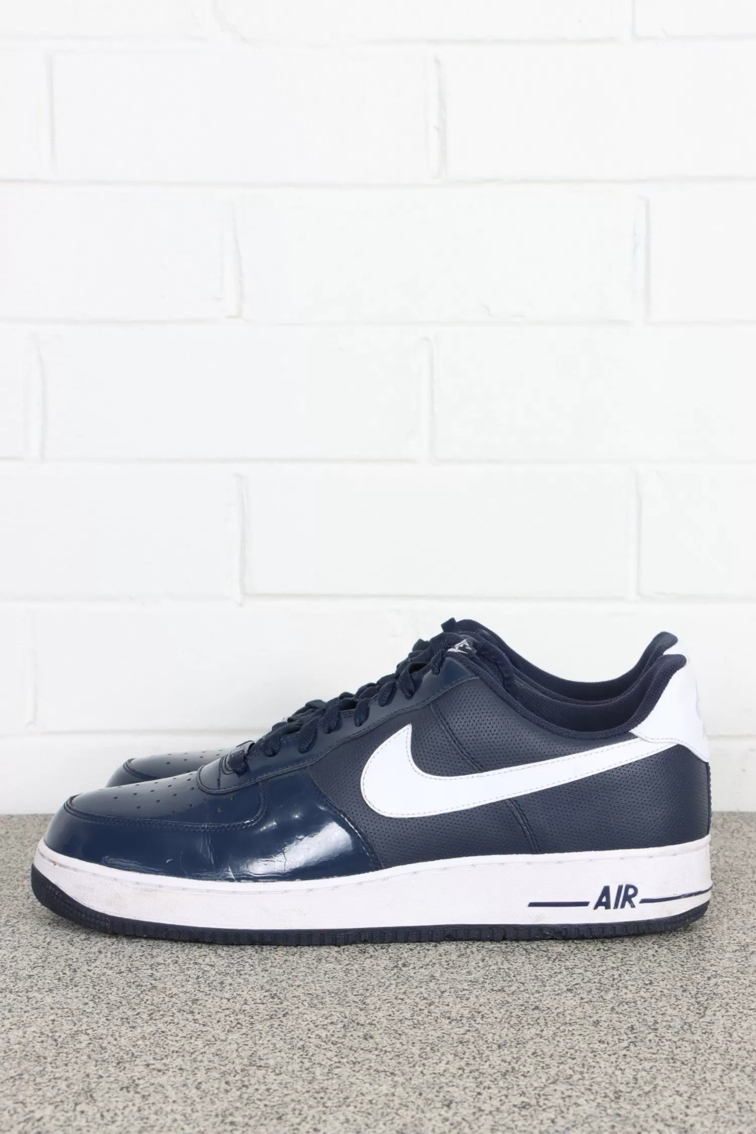 NIKE Air Force 1 'Midnight Navy' Patent Low Sneakers (14)