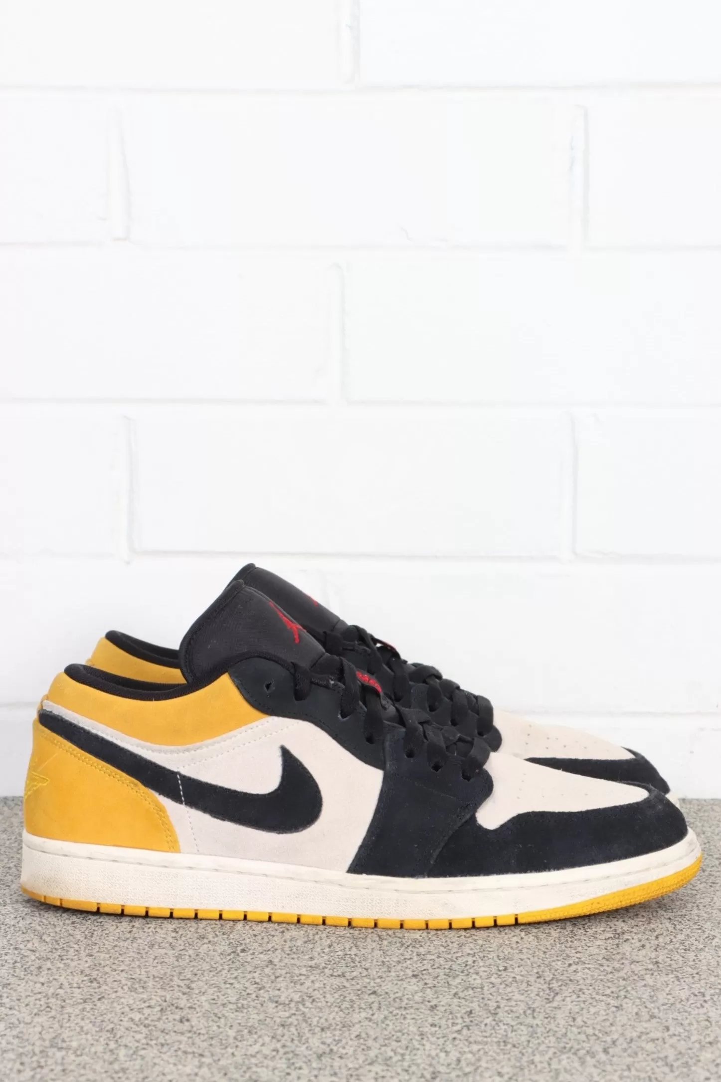 NIKE Air Jordan 1 'Sail / University Gold' Low Sneakers (11)