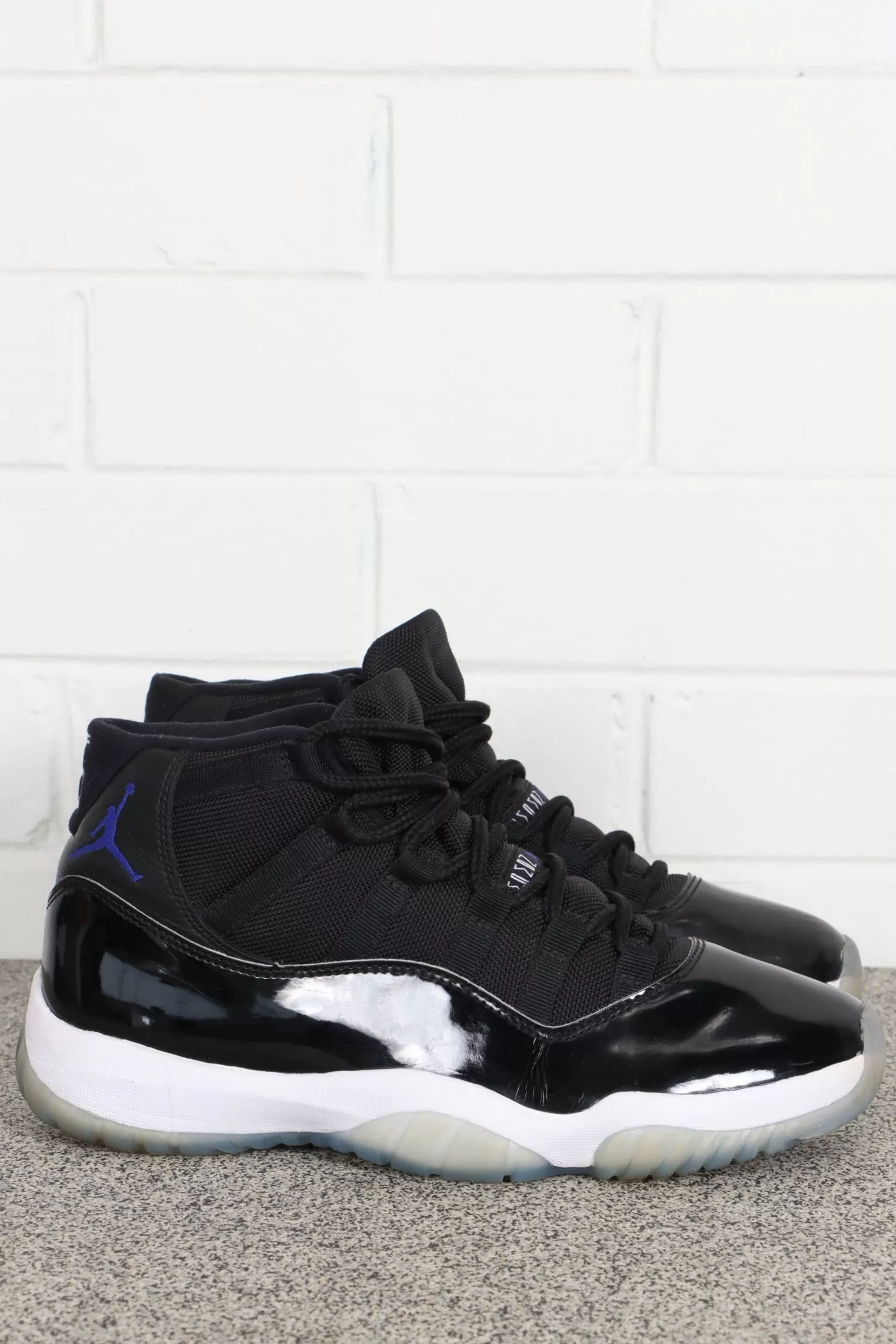 NIKE AIR JORDAN 11 Retro High 'Space Jam' 2016 Sneakers (8.5)