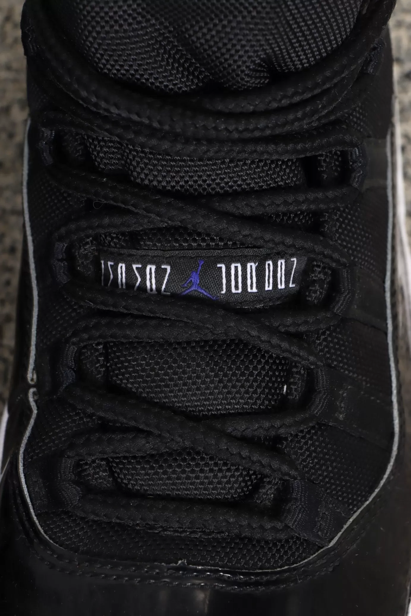 NIKE AIR JORDAN 11 Retro High 'Space Jam' 2016 Sneakers (8.5)