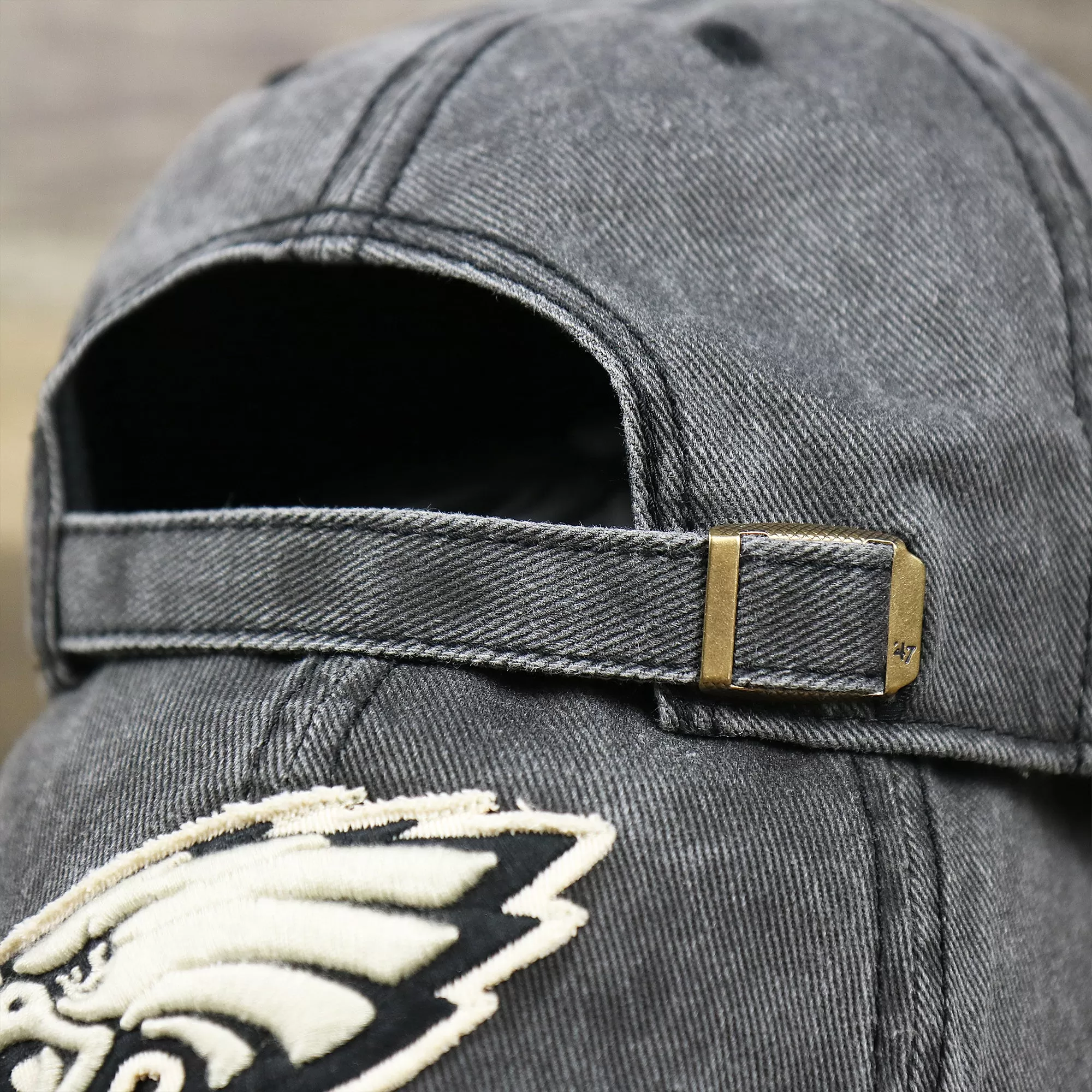 Philadelphia Eagles Worn Dark Gray Dad Hat | Worn Dark Gray Dad Hat