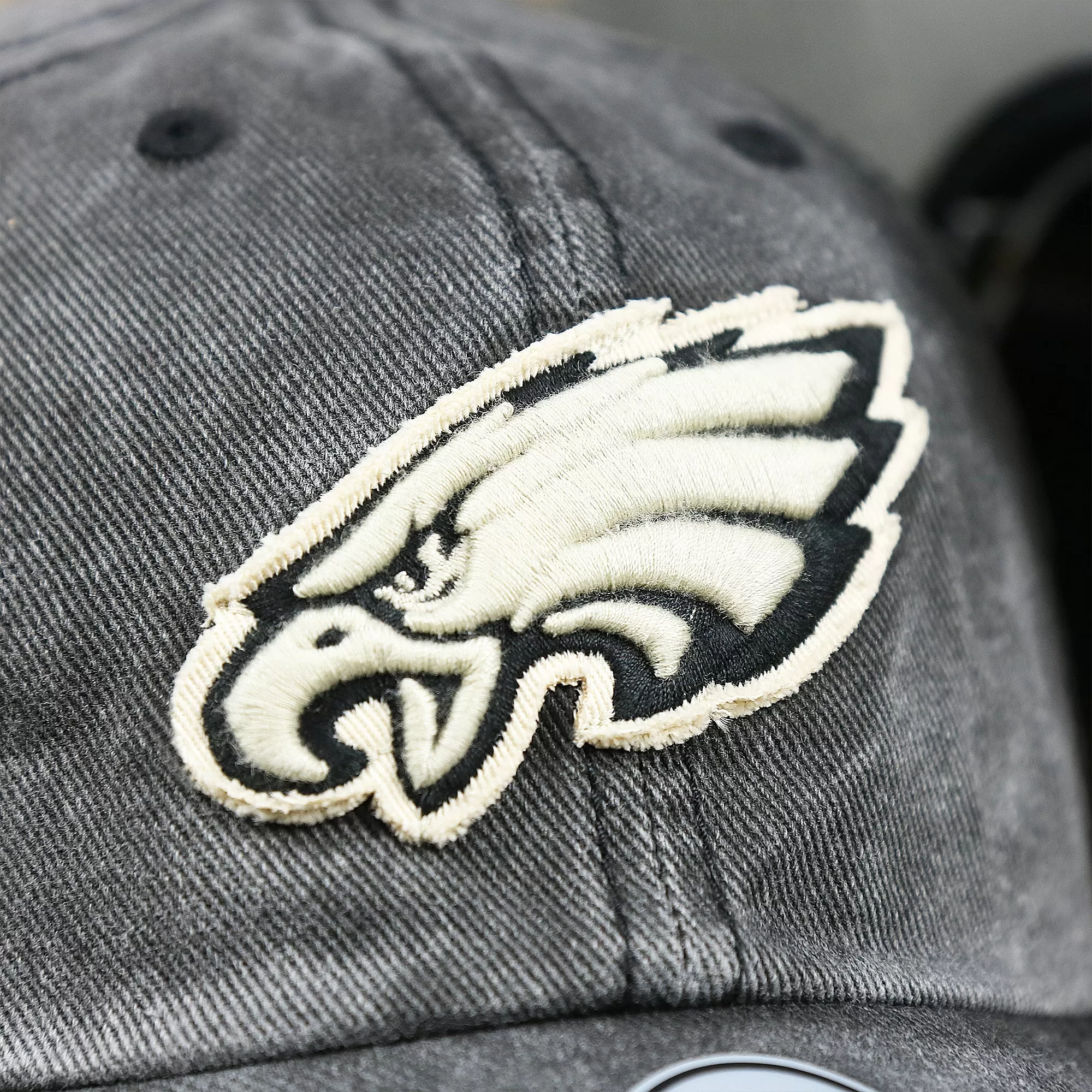 Philadelphia Eagles Worn Dark Gray Dad Hat | Worn Dark Gray Dad Hat