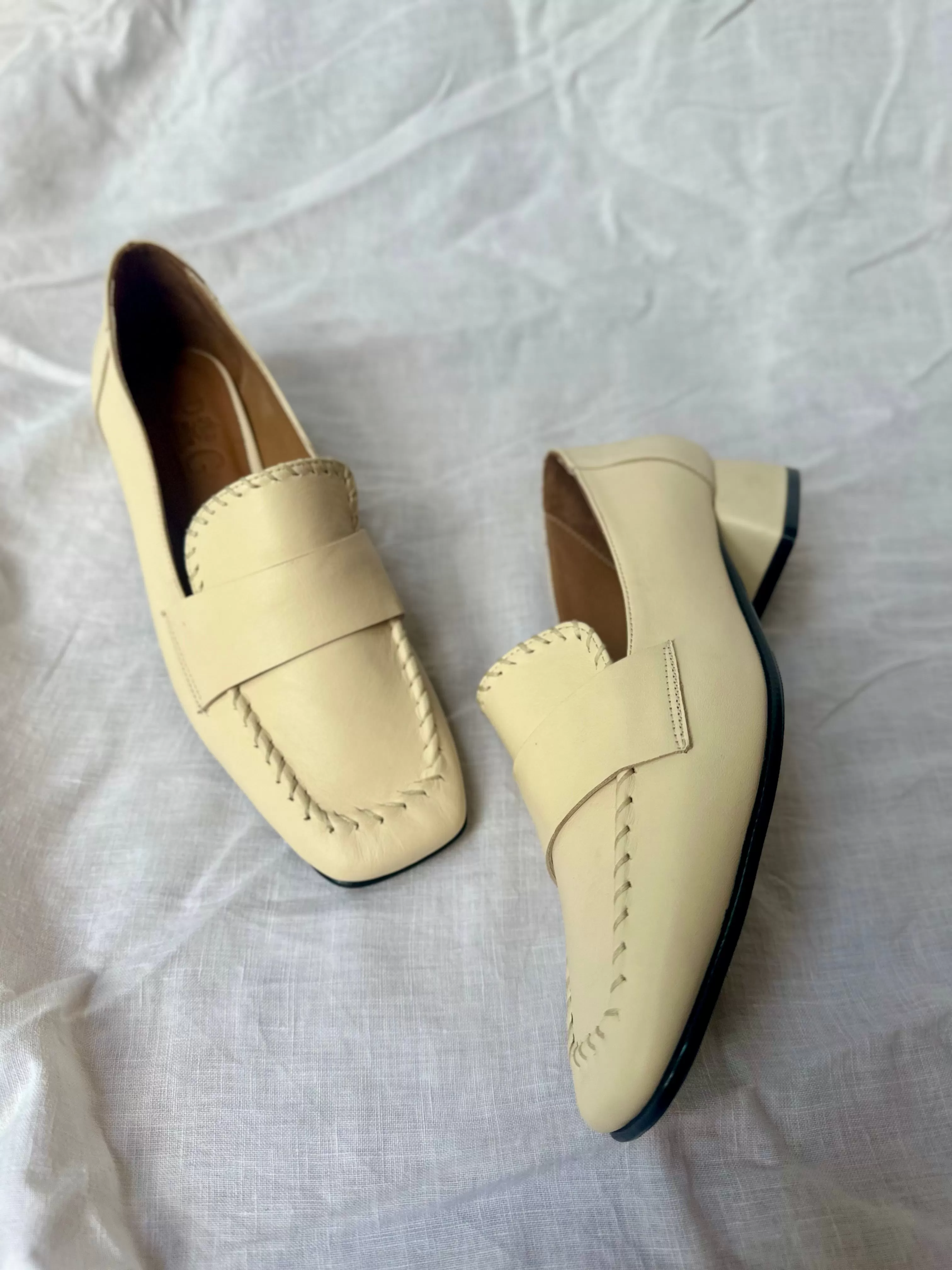 Piazza Grande - Ecru White Leather Stitched Loafer