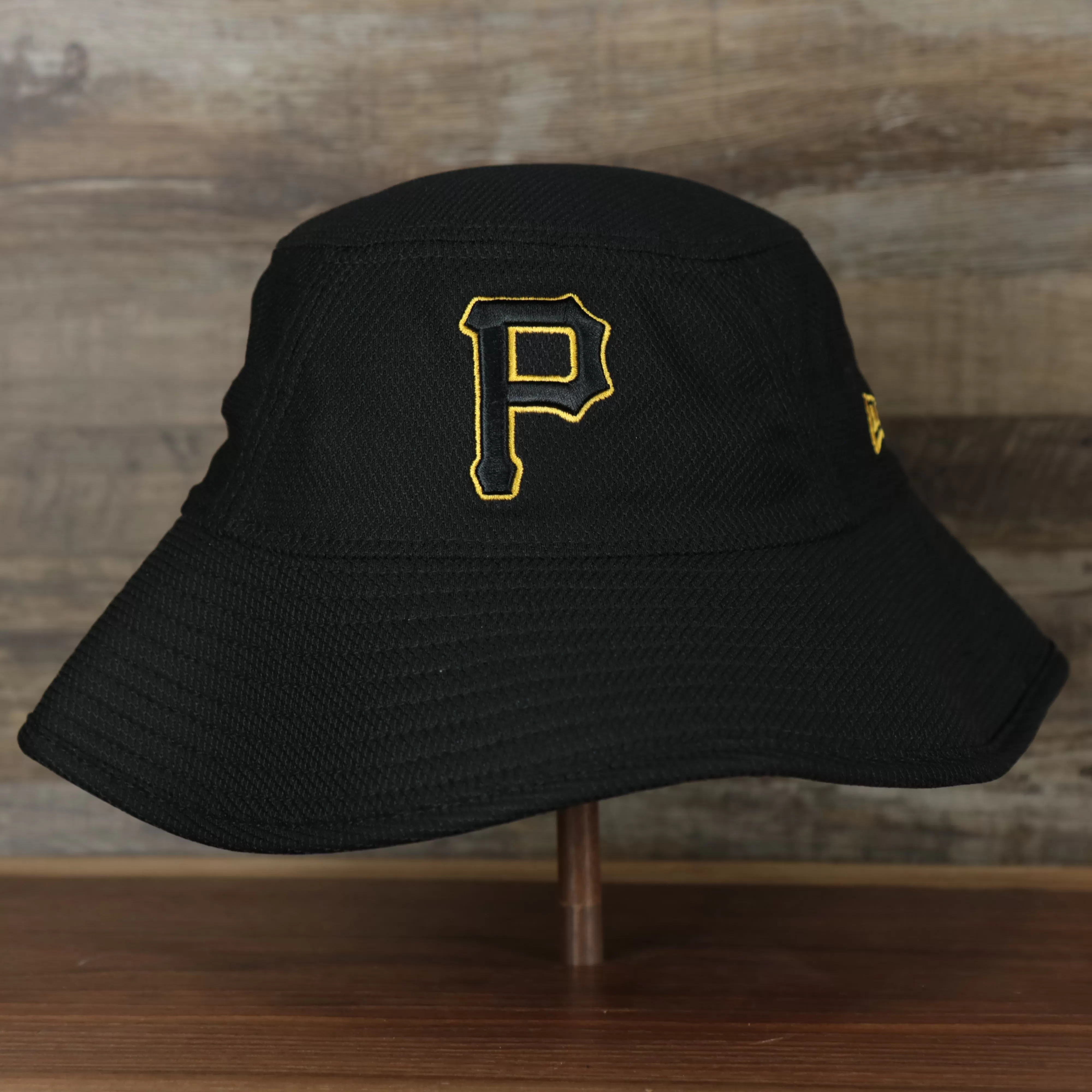 Pittsburgh Pirates MLB 2022 Spring Training Onfield Bucket Hat | Black