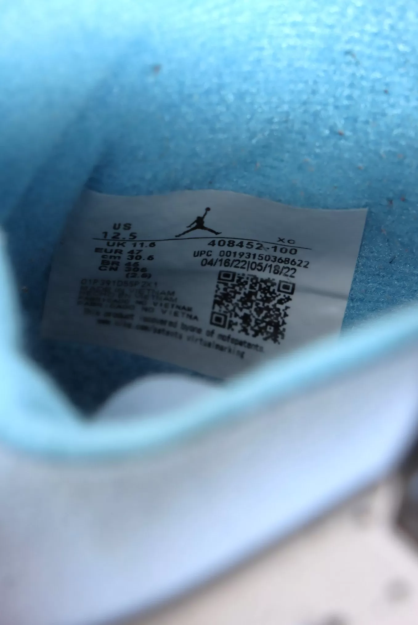 REPLICA Nike Jordan 4 'University Blue' Sneakers (12.5)