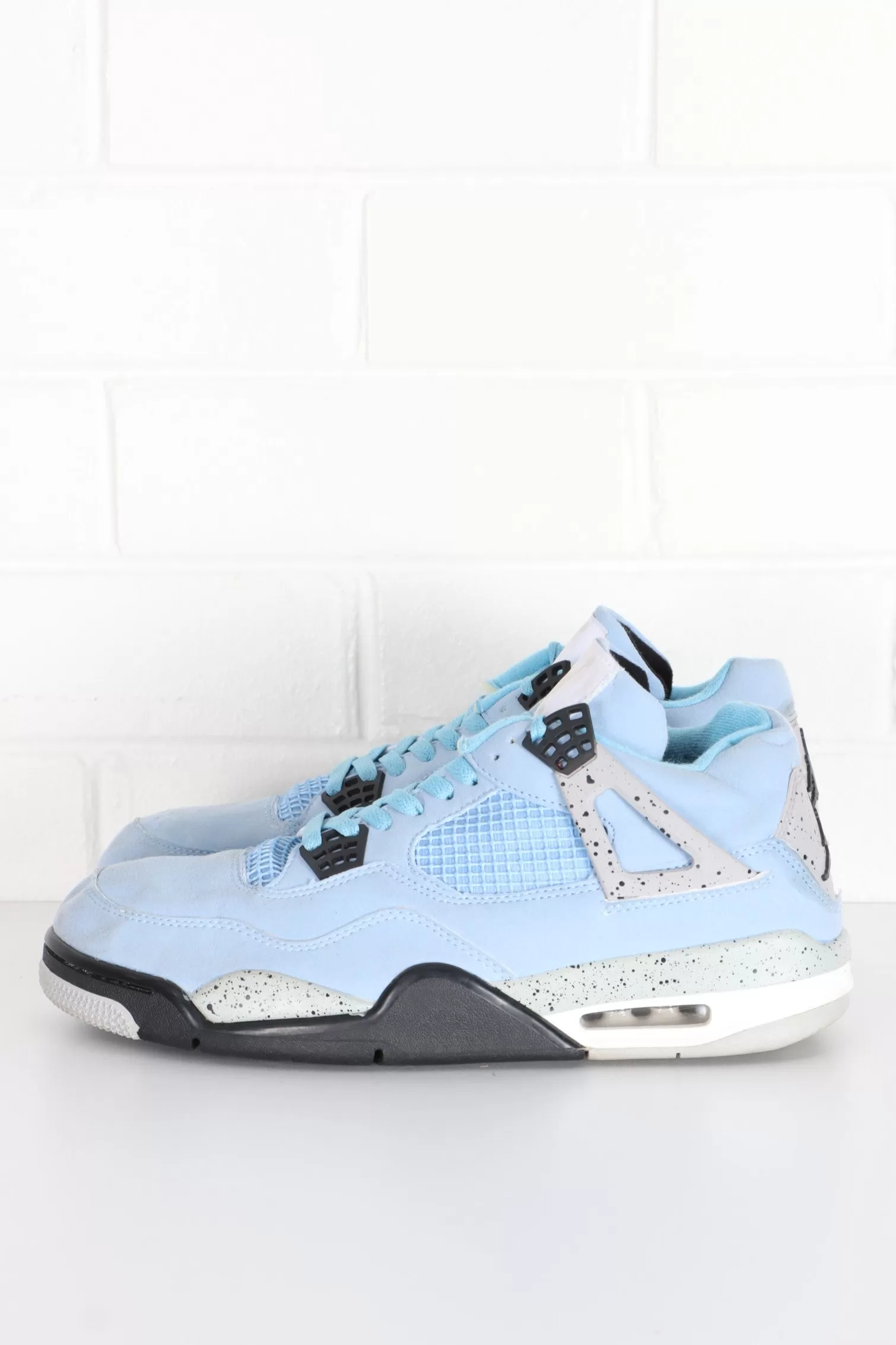 REPLICA Nike Jordan 4 'University Blue' Sneakers (12.5)