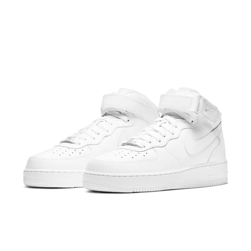 Tenis Nike Air Force 1 Mid