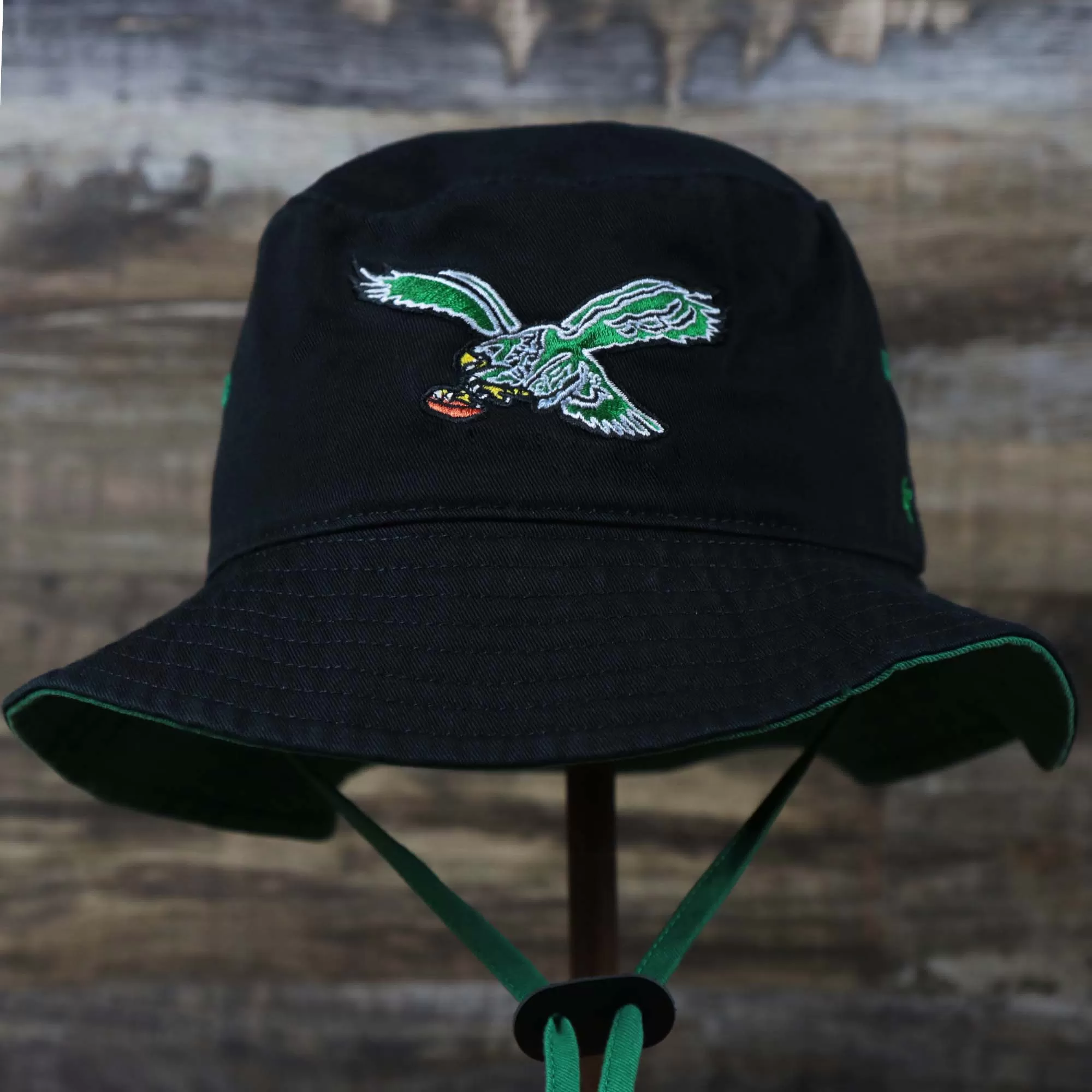 Throwback Philadelphia Eagles Vintage Bucket Hat | 47 Brand, Black