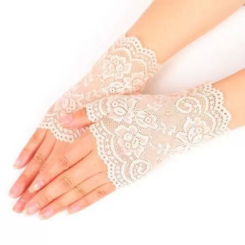 Victorian Lace Fingerless Gloves